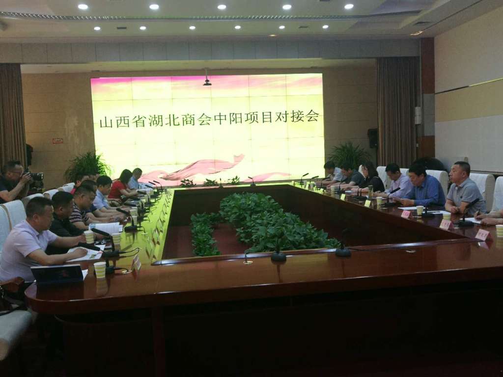 C:\Users\Administrator\Desktop\六一新闻\六一新闻\ee8ed483c8239ec542cb119797e54d8.jpg